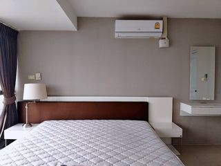 Wohnung zur Miete mit 3 Zimmer in Khlong Toei, Bangkok
