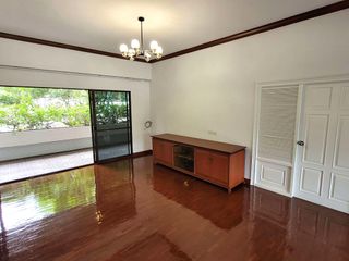 出租 3 卧室 公寓 在 Khlong Toei, 曼谷