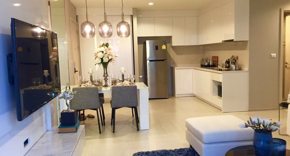 Condo en alquiler y en venta de 2 habitaciones en Khlong Toei, Bangkok
