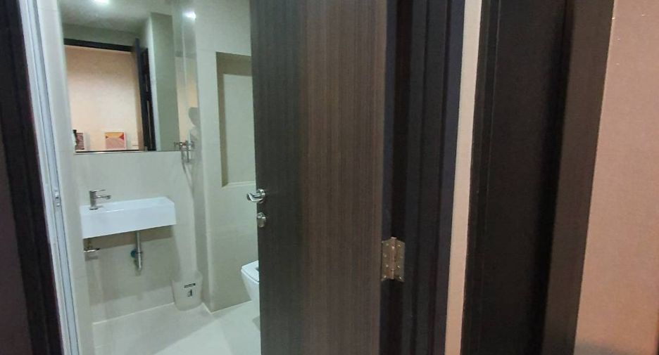 À louer 1 chambre condo à Khlong Toei, Bangkok