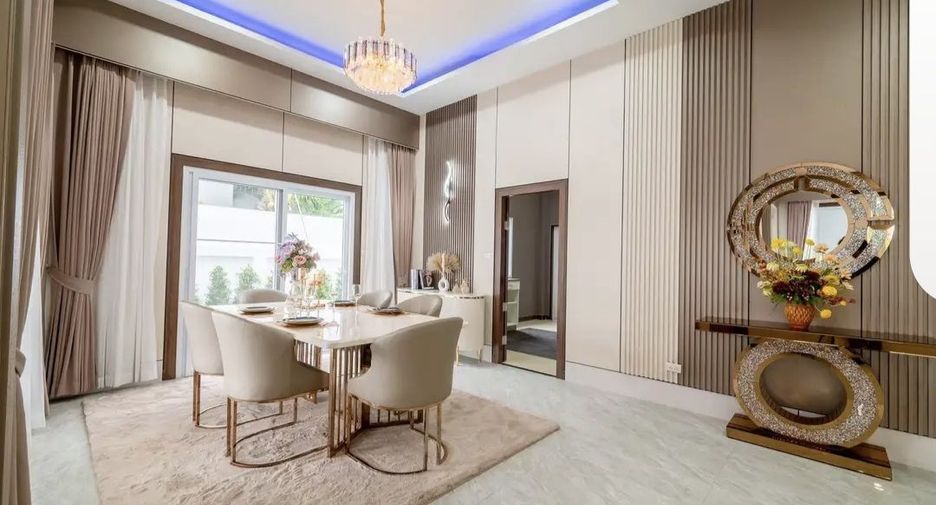 For sale 3 bedrooms villa in Bang Lamung, Chonburi