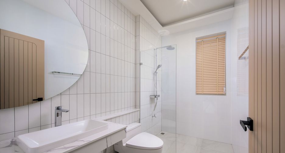 For rent 4 bedrooms house in Hang Dong, Chiang Mai