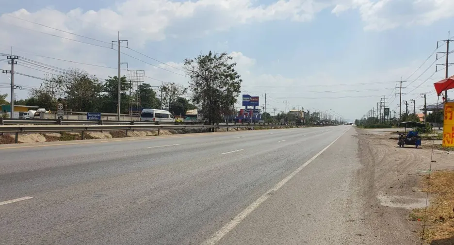 出售 3 卧室 联排别墅 在 Chaloem Phra Kiat, Saraburi