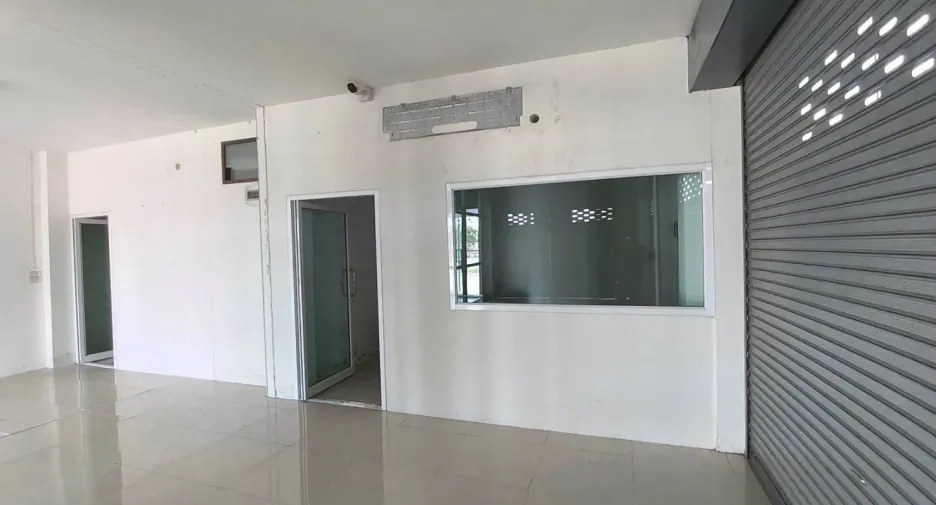 出售 3 卧室 联排别墅 在 Chaloem Phra Kiat, Saraburi