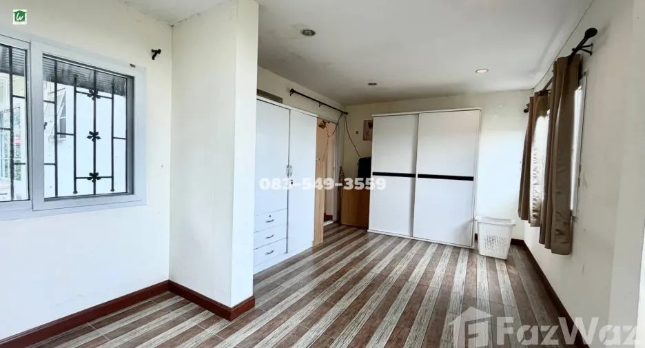 For sale 3 bedrooms house in Khlong Luang, Pathum Thani