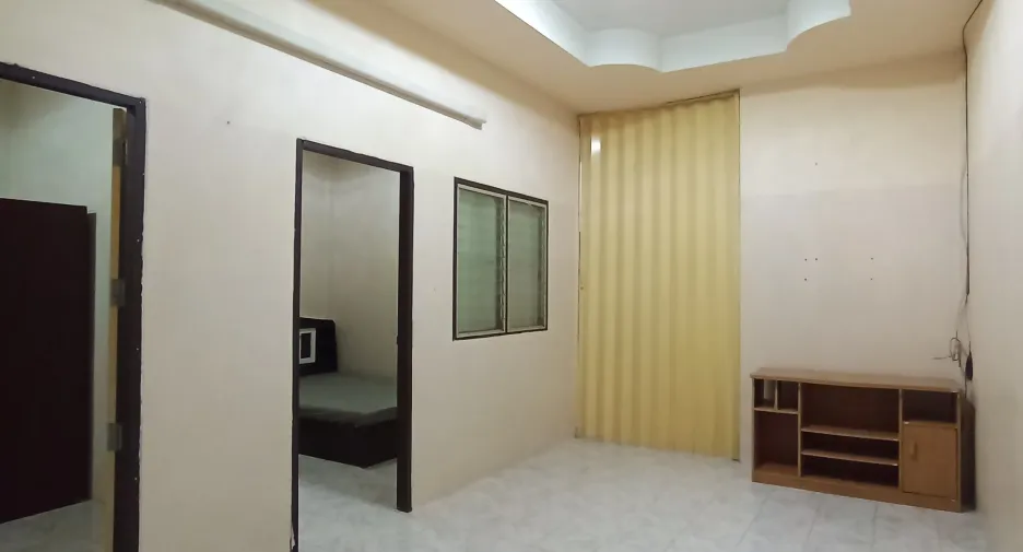 For sale 2 bedrooms townhouse in Si Maha Phot, Prachin Buri