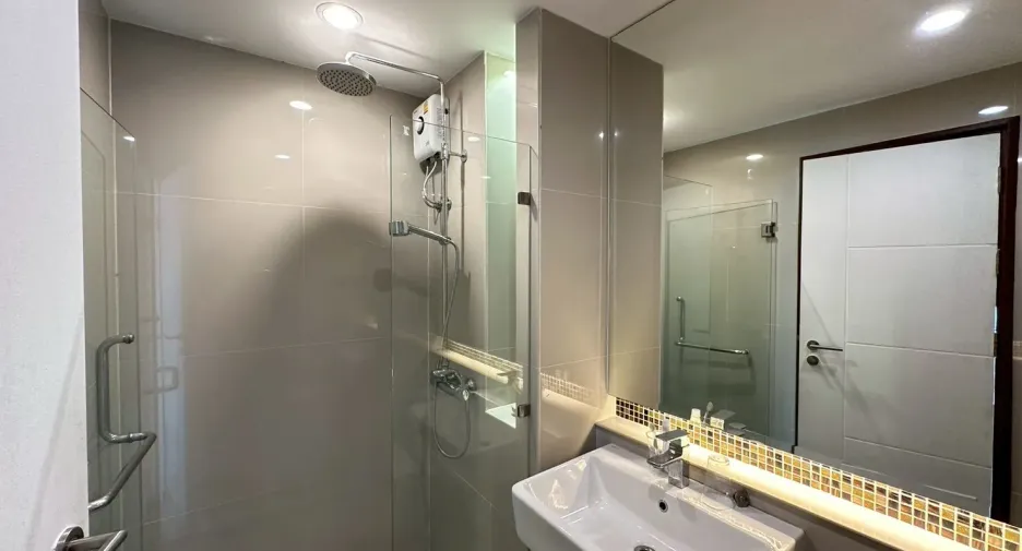 For sale 2 bedrooms condo in Hat Yai, Songkhla