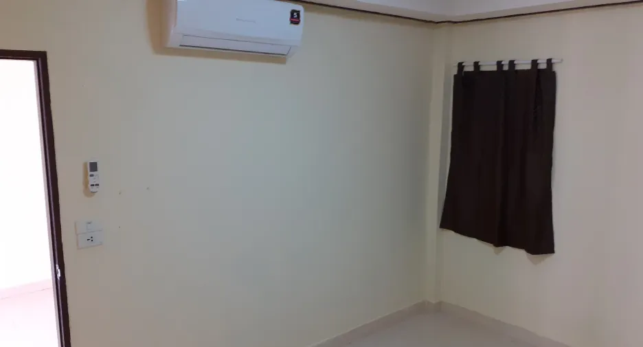 For sale 2 bedrooms townhouse in Si Maha Phot, Prachin Buri
