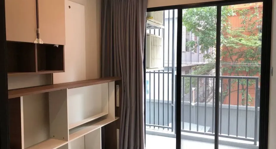 For sale 1 bed condo in Khlong Luang, Pathum Thani