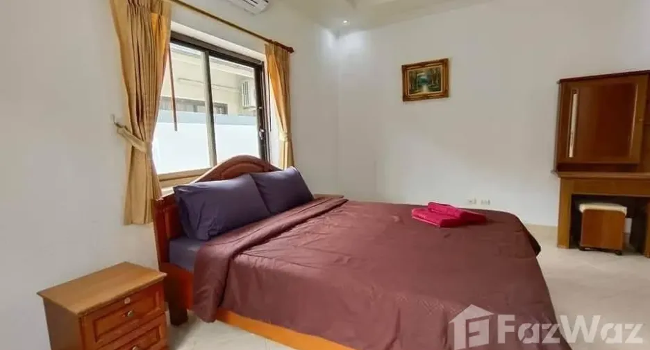 Casa en alquiler de 3 habitaciones en Bang Lamung, Chonburi