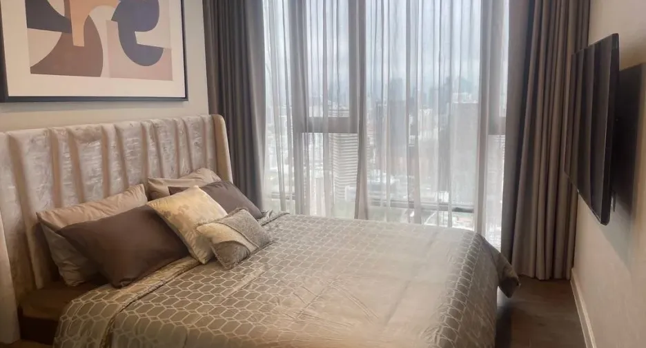 Condo en venta y en alquiler de 2 habitaciones en Ratchathewi, Bangkok