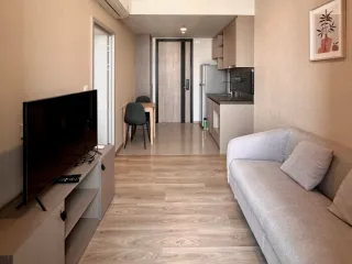 Condo en alquiler de 1 habitaciones en Khlong Toei, Bangkok
