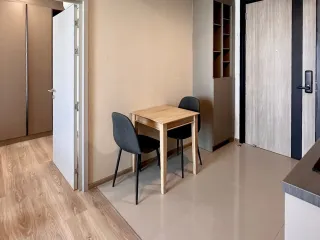 Condo en alquiler de 1 habitaciones en Khlong Toei, Bangkok