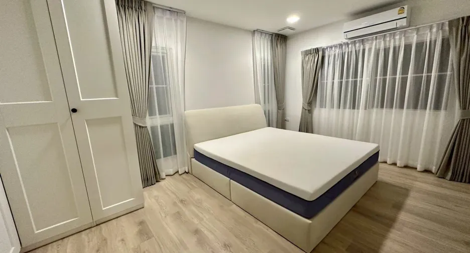 Haus zum Kauf und zur Miete mit 3 Zimmer in Bang Phli, Samut Prakan