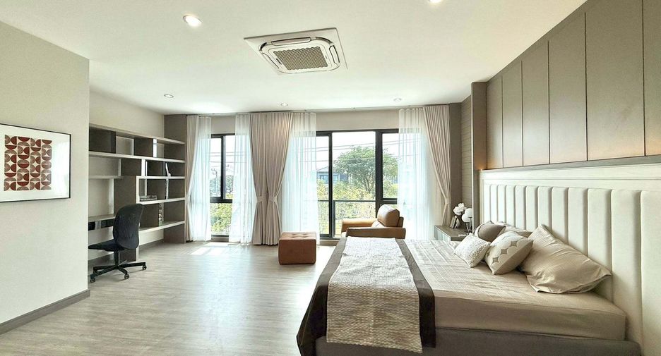 À louer 4 chambres maison à Bang Phli, Samut Prakan