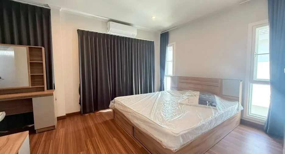 For rent 4 bedrooms house in Hang Dong, Chiang Mai