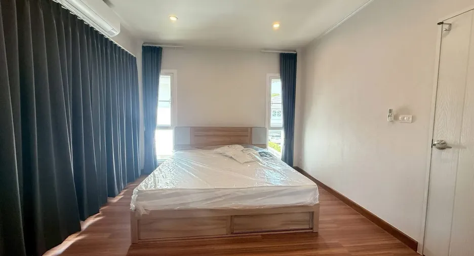 For rent 4 bedrooms house in Hang Dong, Chiang Mai