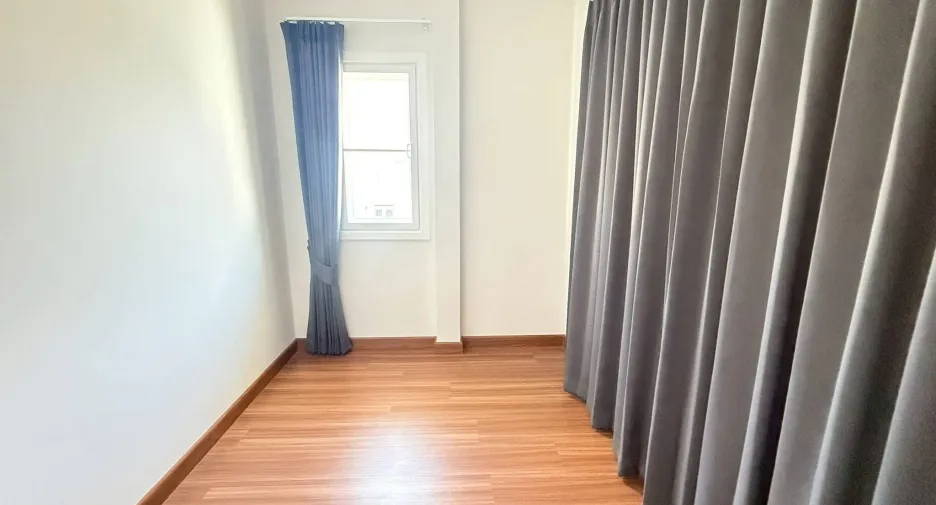 For rent 4 bedrooms house in Hang Dong, Chiang Mai