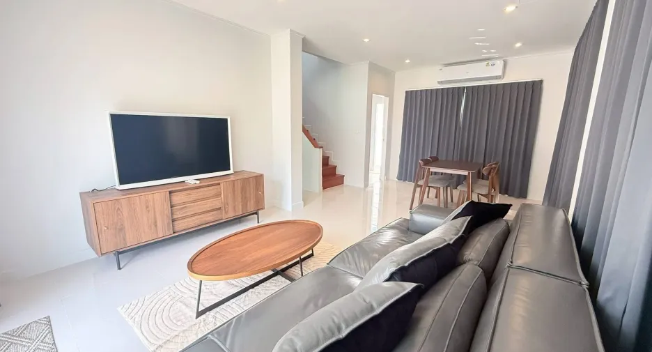 For rent 4 bedrooms house in Hang Dong, Chiang Mai