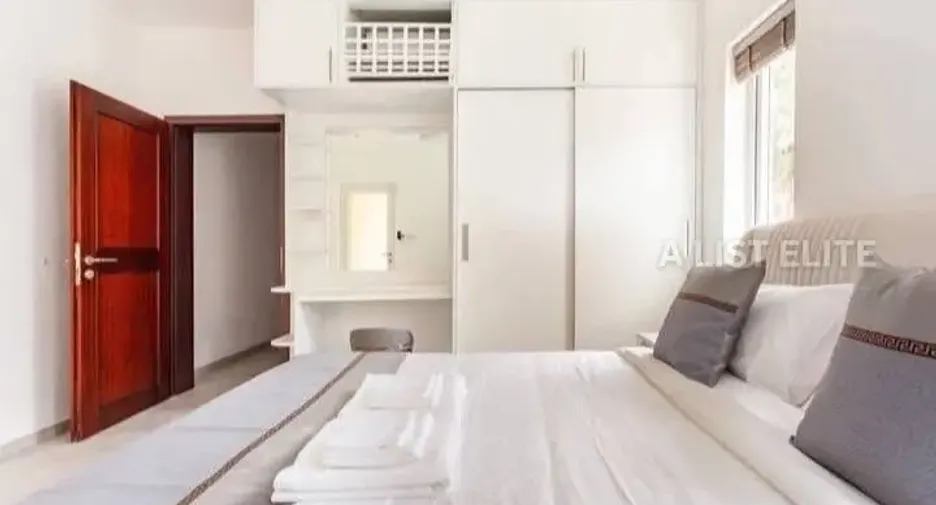 Haus zur Miete mit 4 Zimmer in Bang Lamung, Chonburi