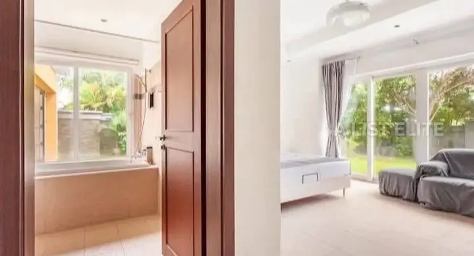 Haus zur Miete mit 4 Zimmer in Bang Lamung, Chonburi