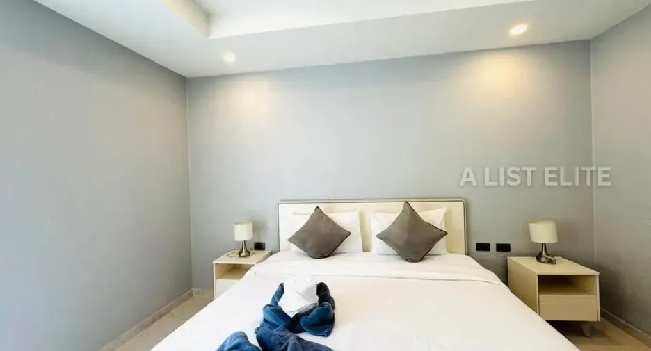 Haus zur Miete mit 5 Zimmer in Bang Lamung, Chonburi