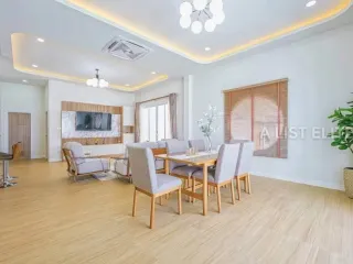 Haus zur Miete mit 3 Zimmer in Bang Lamung, Chonburi