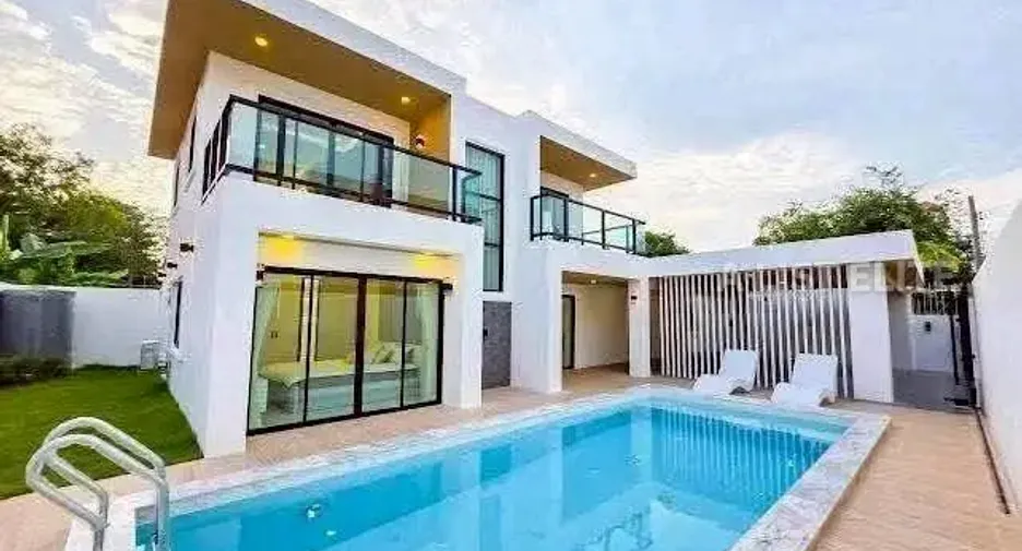 For rent 5 bedrooms house in Bang Lamung, Chonburi