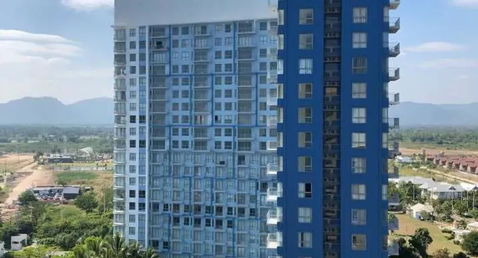 For sale 2 bedrooms condo in Cha Am, Phetchaburi