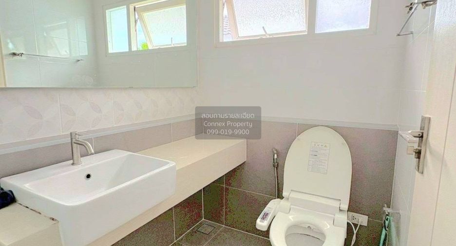 For rent 3 bedrooms house in Mueang Samut Prakan, Samut Prakan