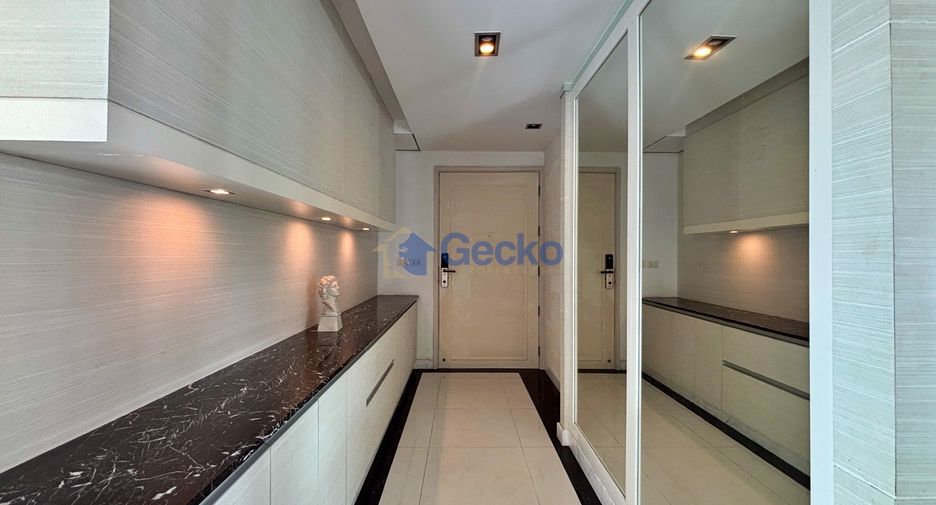 For sale 2 bedrooms condo in Bang Lamung, Chonburi