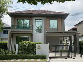 出售 3 卧室 独立屋 在 Saphan Sung, 曼谷