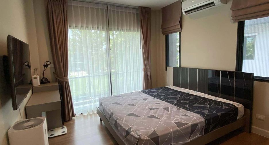 For sale 3 bedrooms house in Saphan Sung, Bangkok