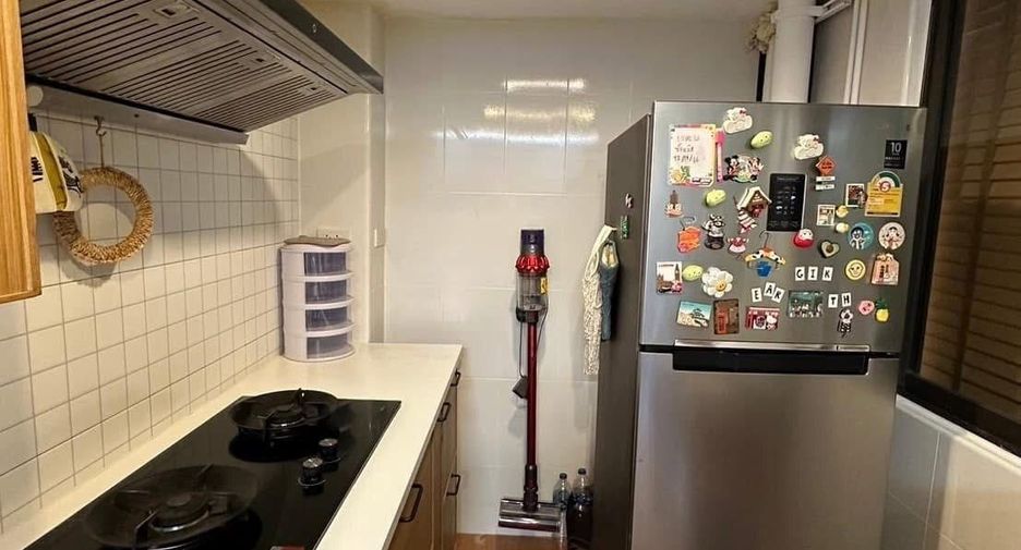 For sale 2 bedrooms townhouse in Sai Mai, Bangkok