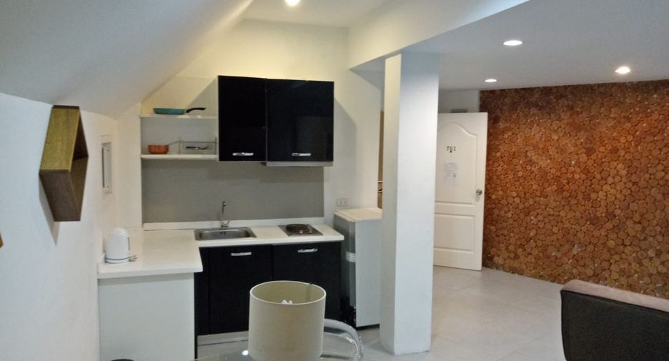 For rent 2 bedrooms condo in Mueang Phuket, Phuket