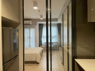 Condo en venta y en alquiler de estudio en Khlong San, Bangkok