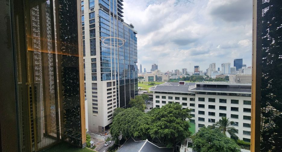 For rent 1 bed condo in Pathum Wan, Bangkok