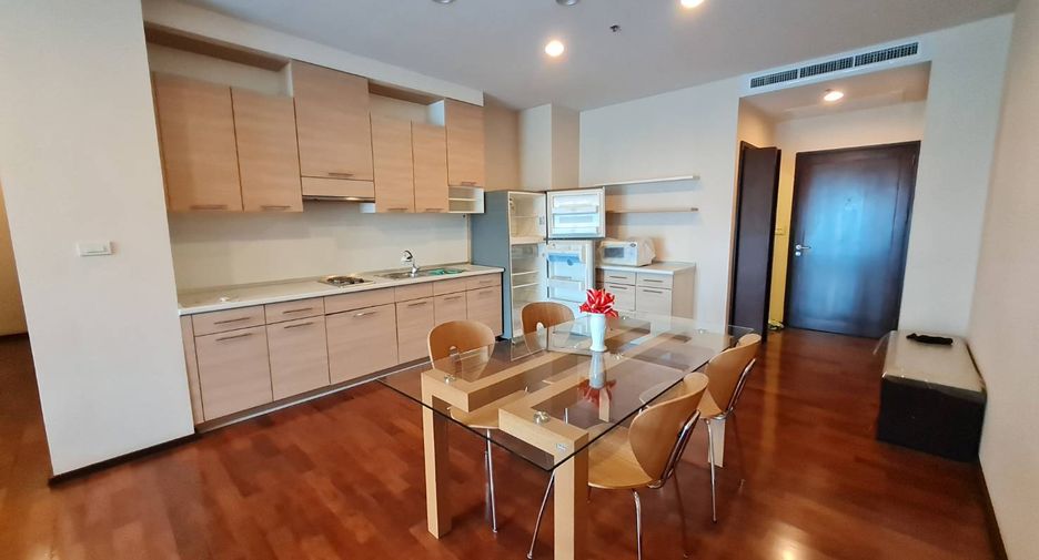 For rent 2 ベッドルーム condo in Watthana, Bangkok