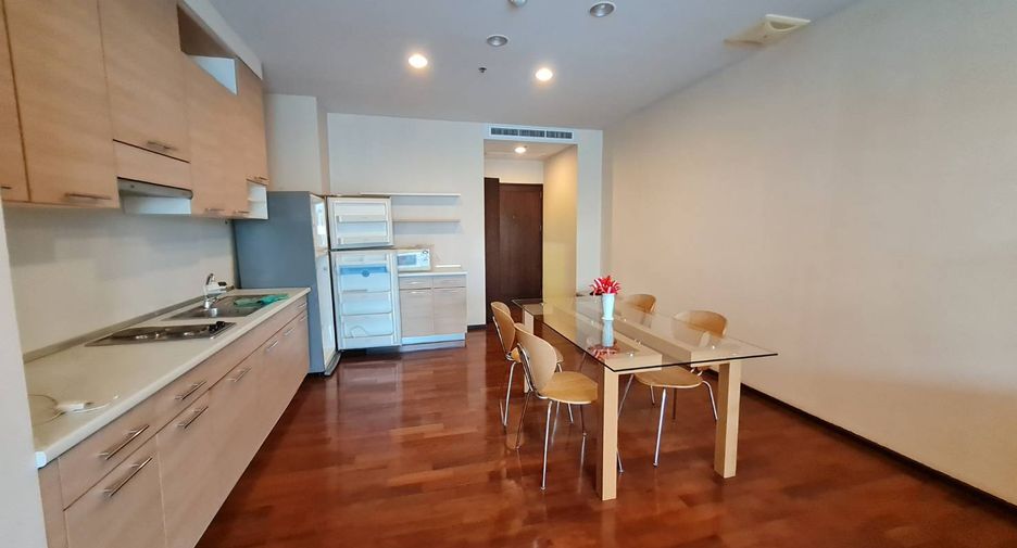 For rent 2 ベッドルーム condo in Watthana, Bangkok