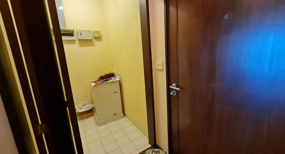 For rent 2 ベッドルーム condo in Watthana, Bangkok