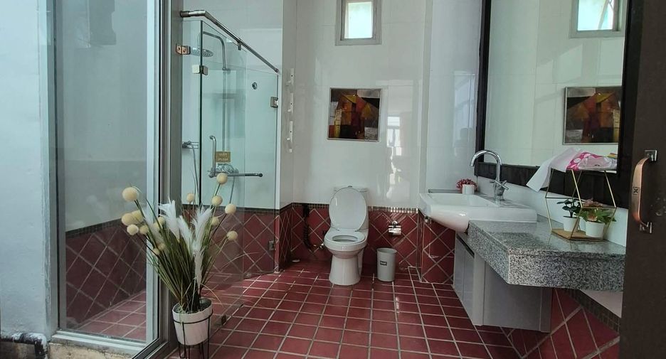 Villa zum Kauf und zur Miete mit 4 Zimmer in Sattahip, Chonburi