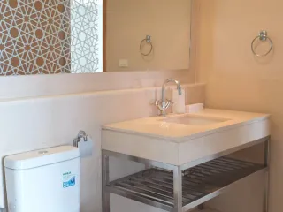 À louer 1 chambre condo à Sathon, Bangkok