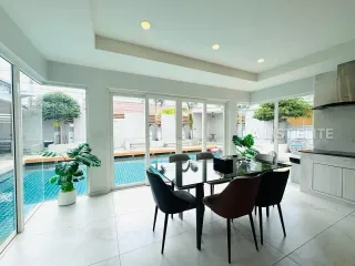 À louer 5 chambres maison à Bang Lamung, Chonburi