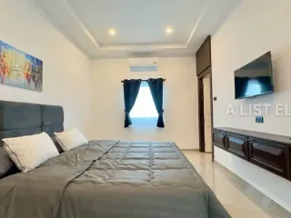 À louer 6 chambres maison à Bang Lamung, Chonburi
