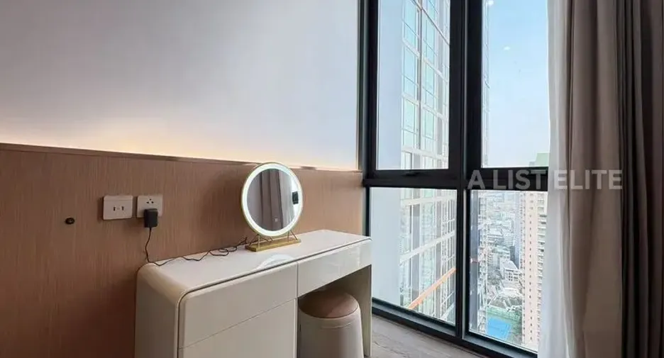Condo en alquiler de 2 habitaciones en Sathon, Bangkok