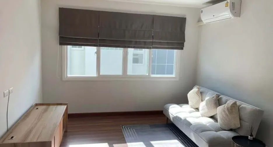 For sale 4 bedrooms house in Thalang, Phuket
