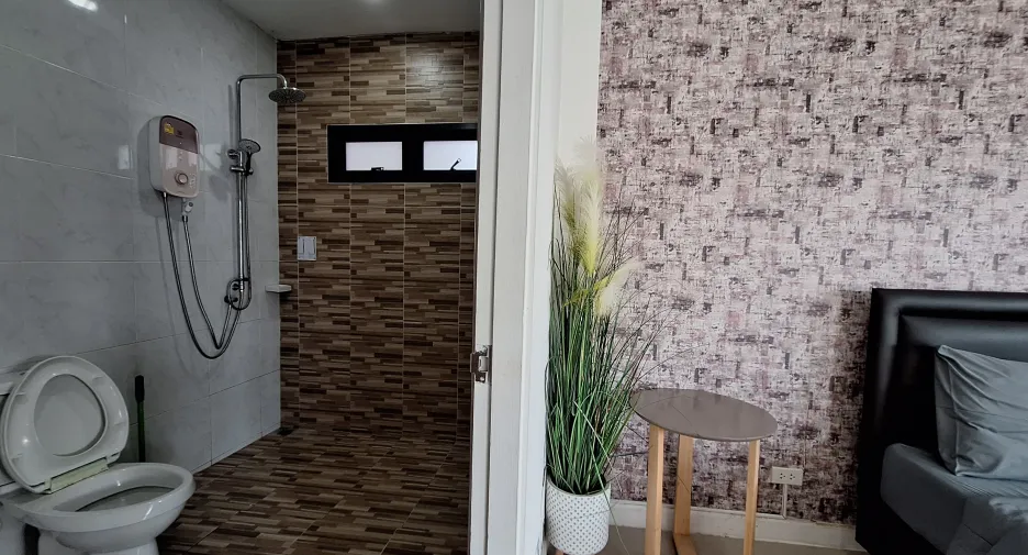 For rent 5 bedrooms villa in Hua Hin, Prachuap Khiri Khan