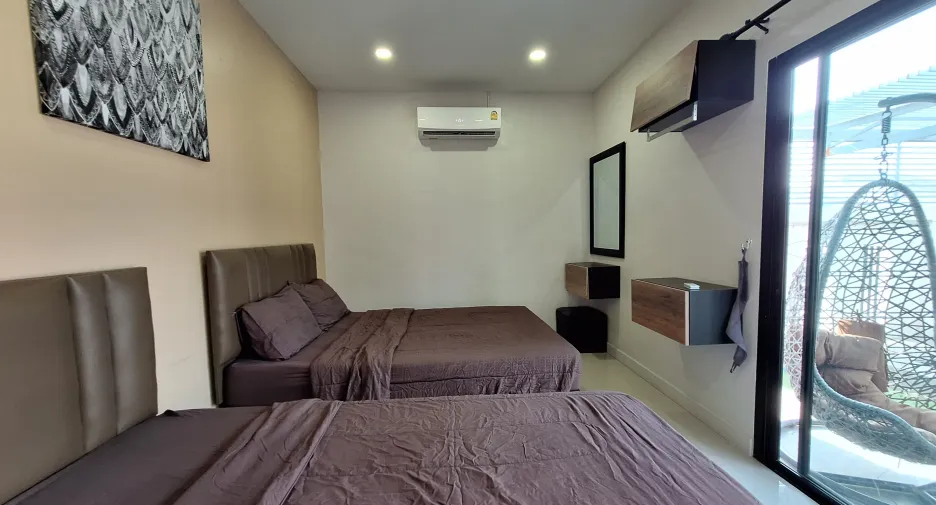 For rent 5 bedrooms villa in Hua Hin, Prachuap Khiri Khan