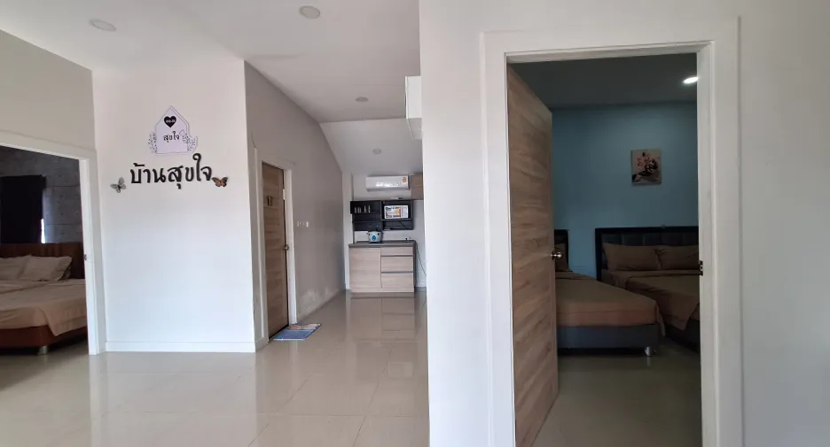 For rent 5 bedrooms villa in Hua Hin, Prachuap Khiri Khan