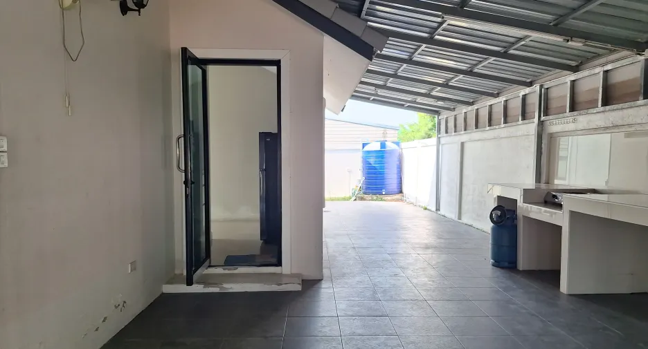 For rent 5 bedrooms villa in Hua Hin, Prachuap Khiri Khan